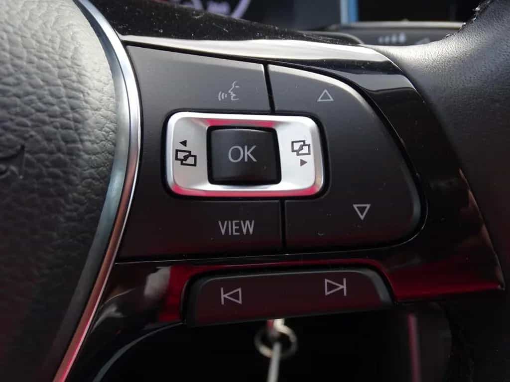 Volkswagen Polo 1.0 TSI DSG LED Navi ACC Sitzheizung 04/2018-photo-15