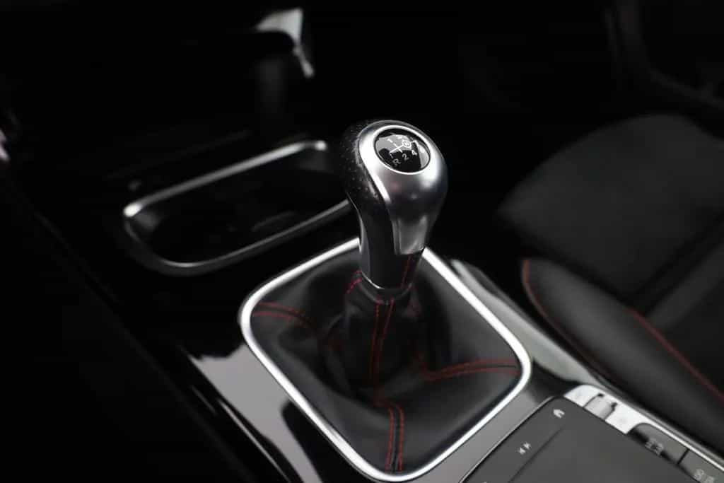 Mercedes-Benz A 200 A200 AMG Line LED Navi Sitzheizung Widescreen 02/2019-photo-13