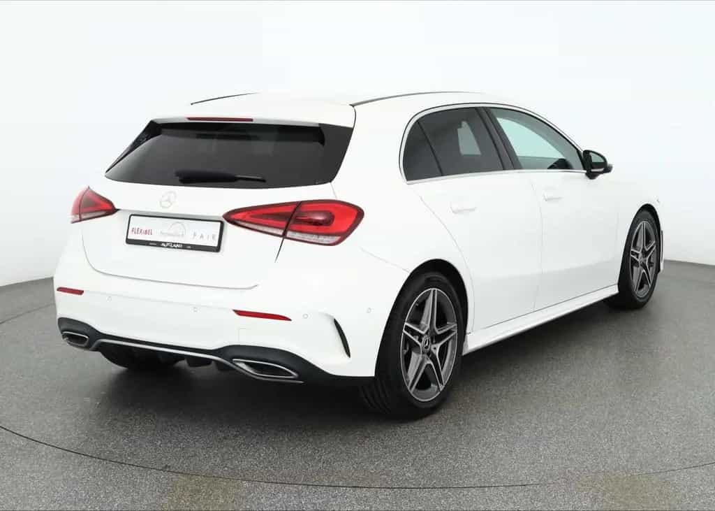 Mercedes-Benz A 200 A200 AMG Line LED Navi Sitzheizung Widescreen 02/2019-photo-4