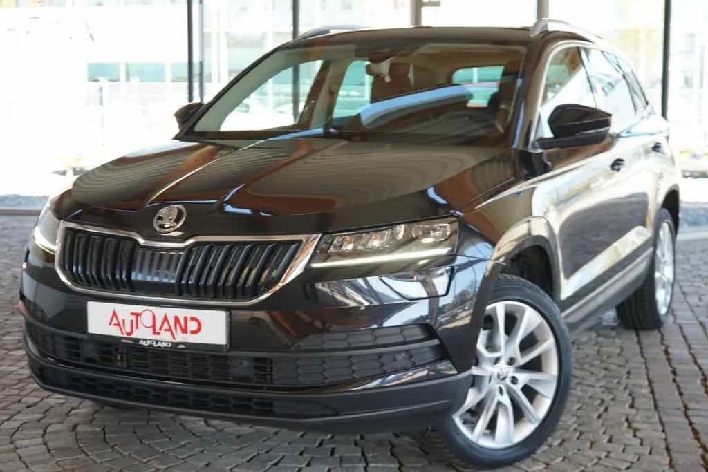 Skoda Karoq 1.5 16V TSI Style LED Navi Sitzheizung AHK 07/2019-photo-1