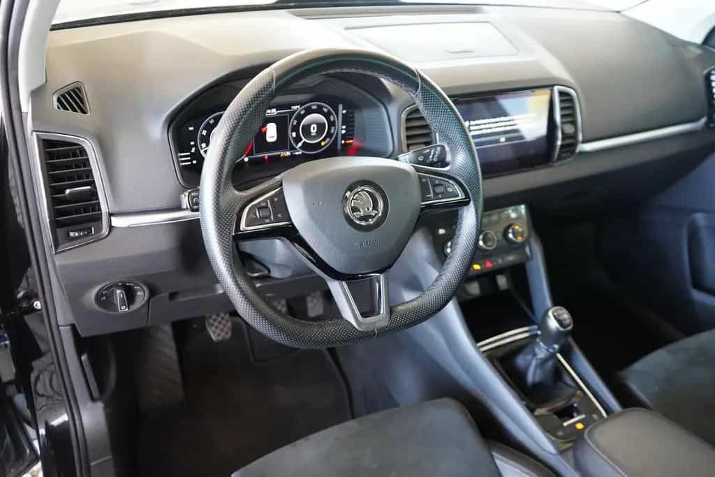 Skoda Karoq 1.5 16V TSI Style LED Navi Sitzheizung AHK 07/2019-photo-10