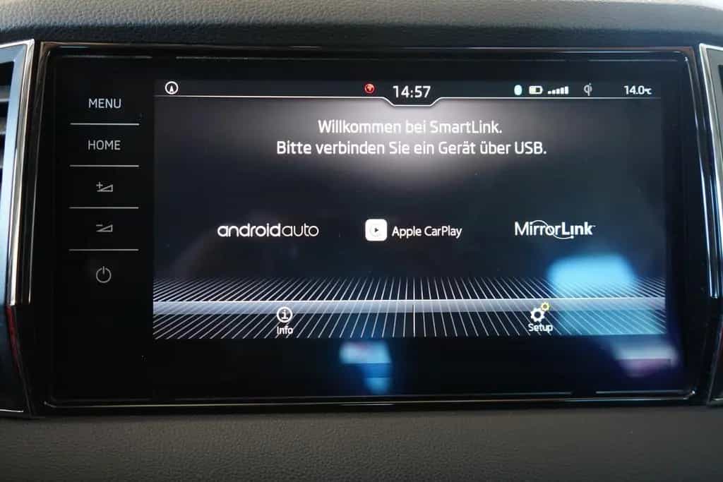 Skoda Karoq 1.5 16V TSI Style LED Navi Sitzheizung AHK 07/2019-photo-17