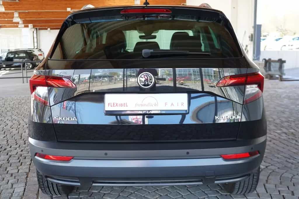 Skoda Karoq 1.5 16V TSI Style LED Navi Sitzheizung AHK 07/2019-photo-4