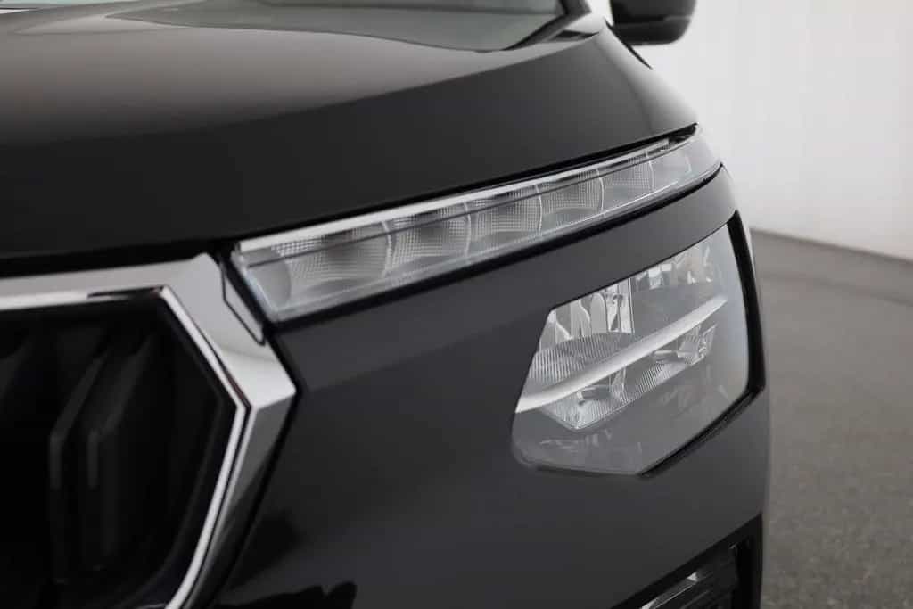 Skoda Kamiq 130 Edition 1.0 TSI DSG LED Kamera AHK 04/2026-photo-28