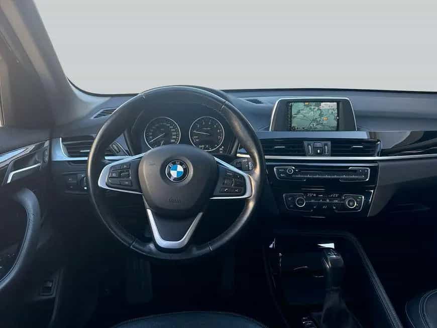 BMW X1 xDrive20i Aut. xLine LED Navi Komfortzugang 05/2017-photo-16