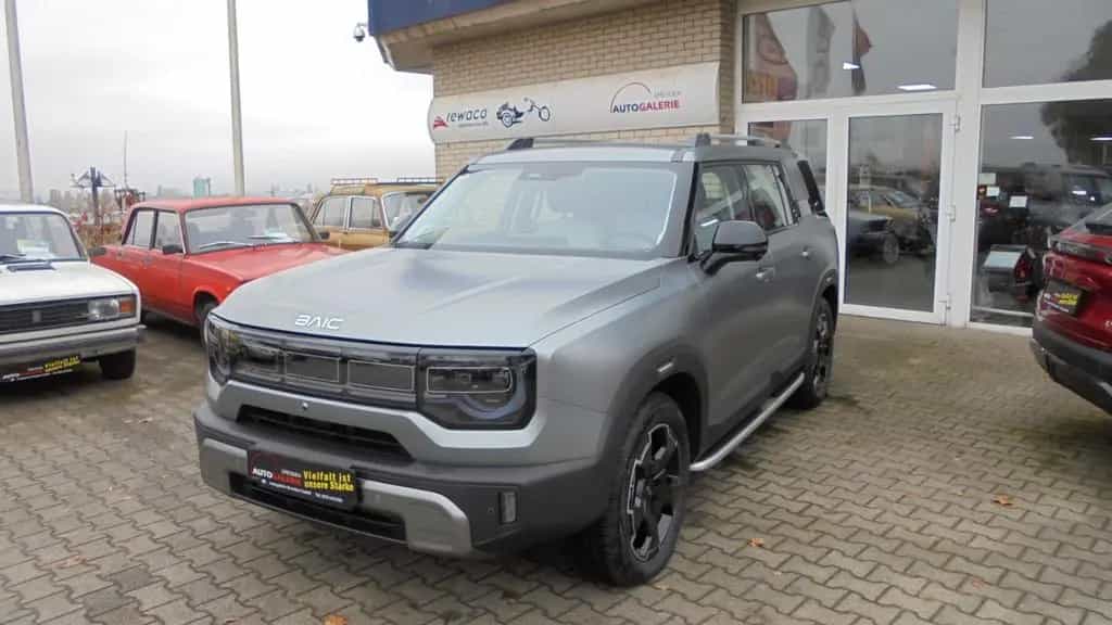 BAIC BJ30 HEV,4x4,360Grad-Kamera,Panoramadach,PDC,LE null-photo-1
