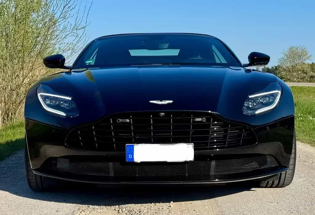 Aston Martin DB11 4.0 V8 Volante - 09/2020-photo-1