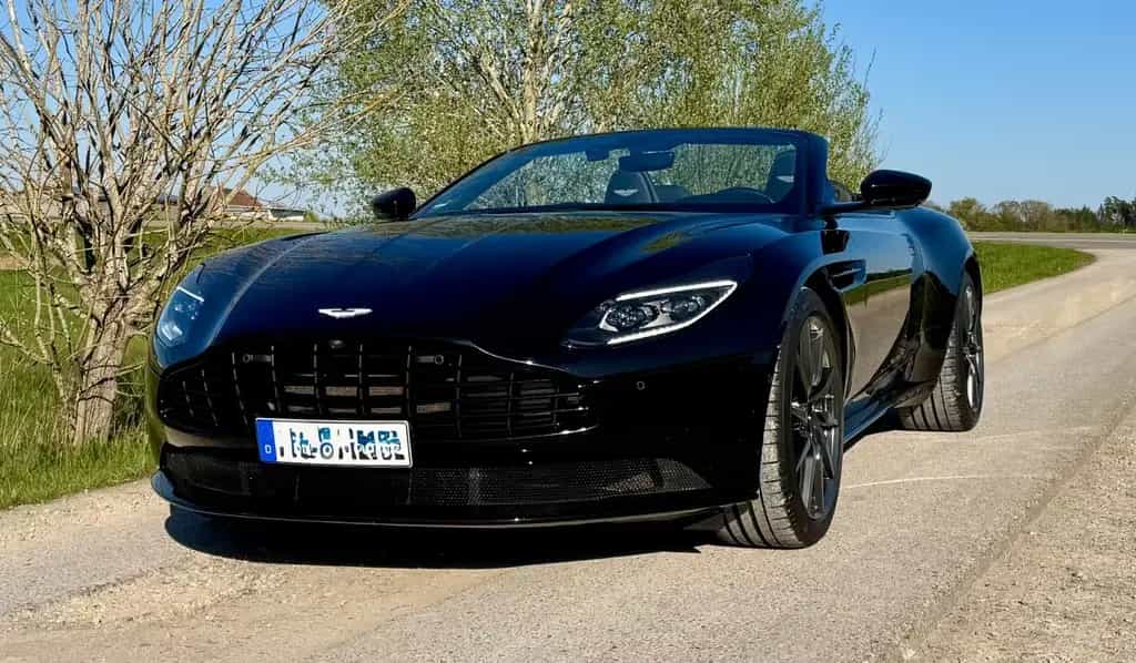 Aston Martin DB11 4.0 V8 Volante - 09/2020-photo-13