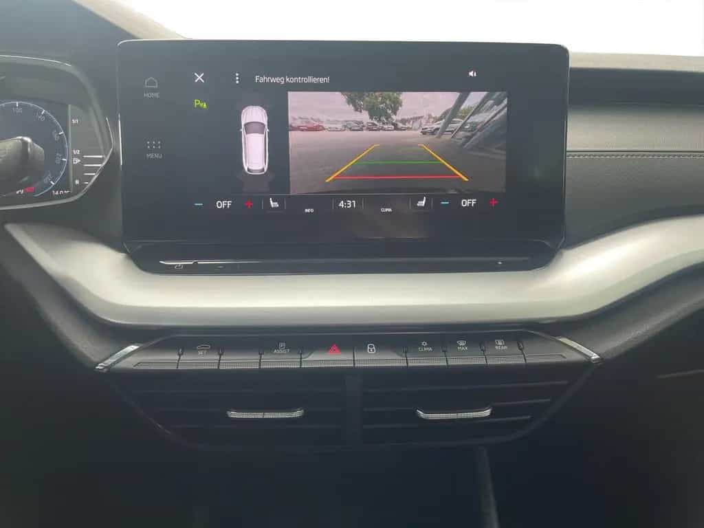 Skoda Octavia Combi 1.5 TSI Clever | NAVI | LED | AHK 03/2022-photo-13
