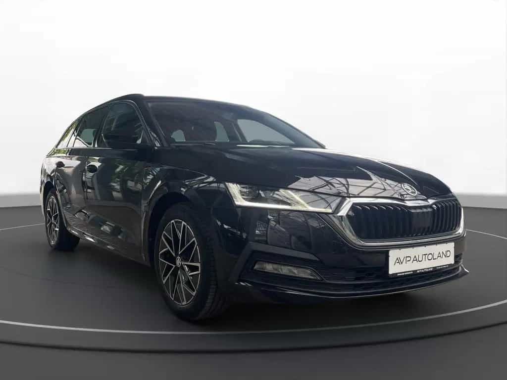 Skoda Octavia Combi 1.5 TSI Clever | NAVI | LED | AHK 03/2022-photo-3