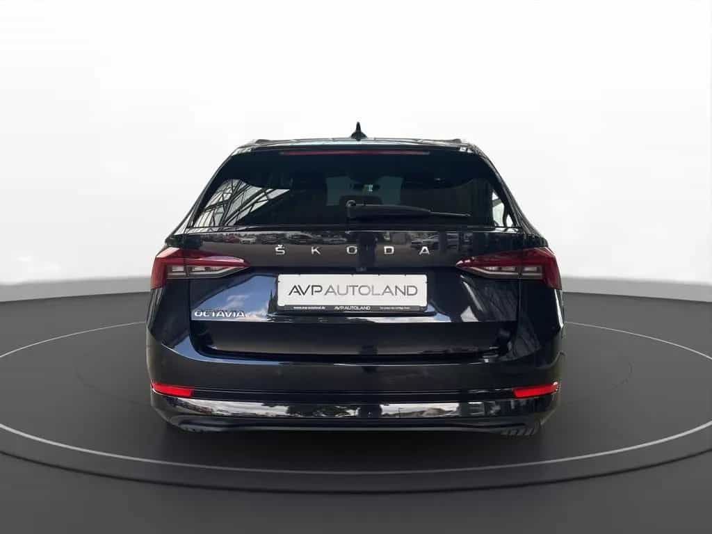 Skoda Octavia Combi 1.5 TSI Clever | NAVI | LED | AHK 03/2022-photo-5