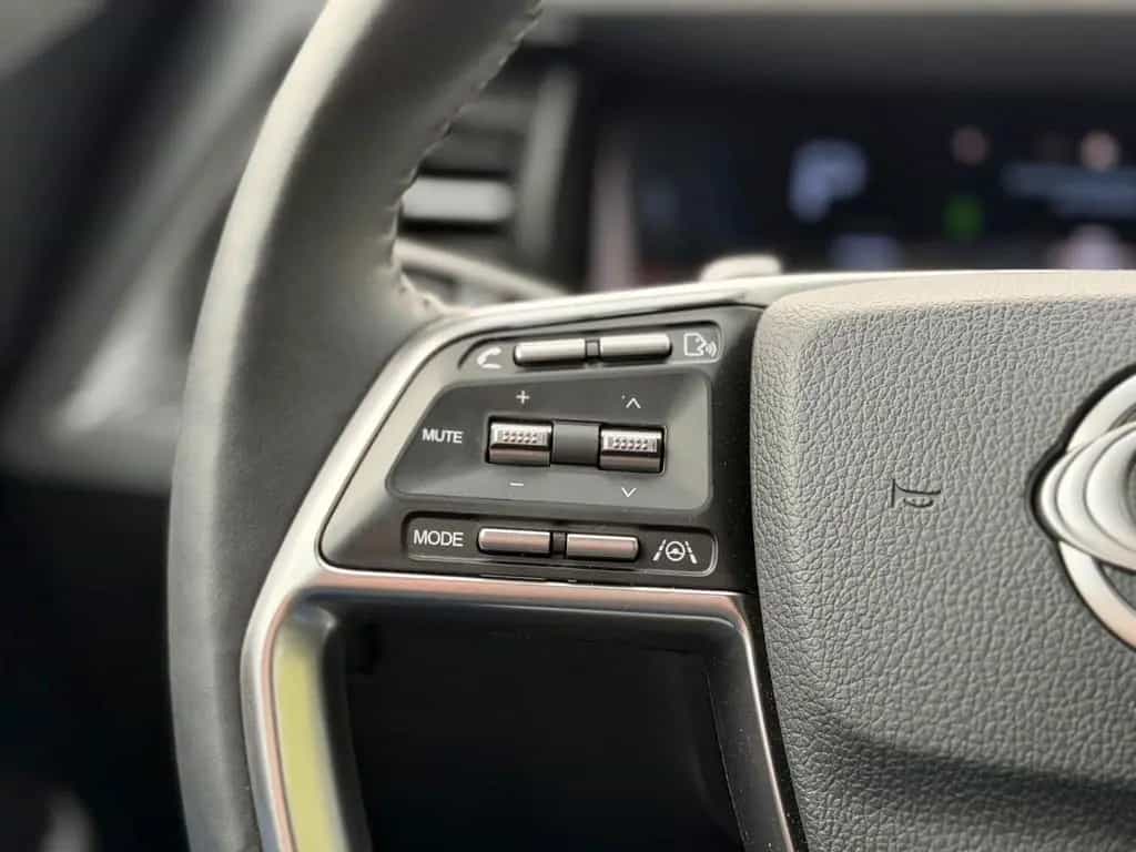 KGM Torres Premium 1.5 T-GDi 163 PS AWD Leder Nav 12/2024-photo-20