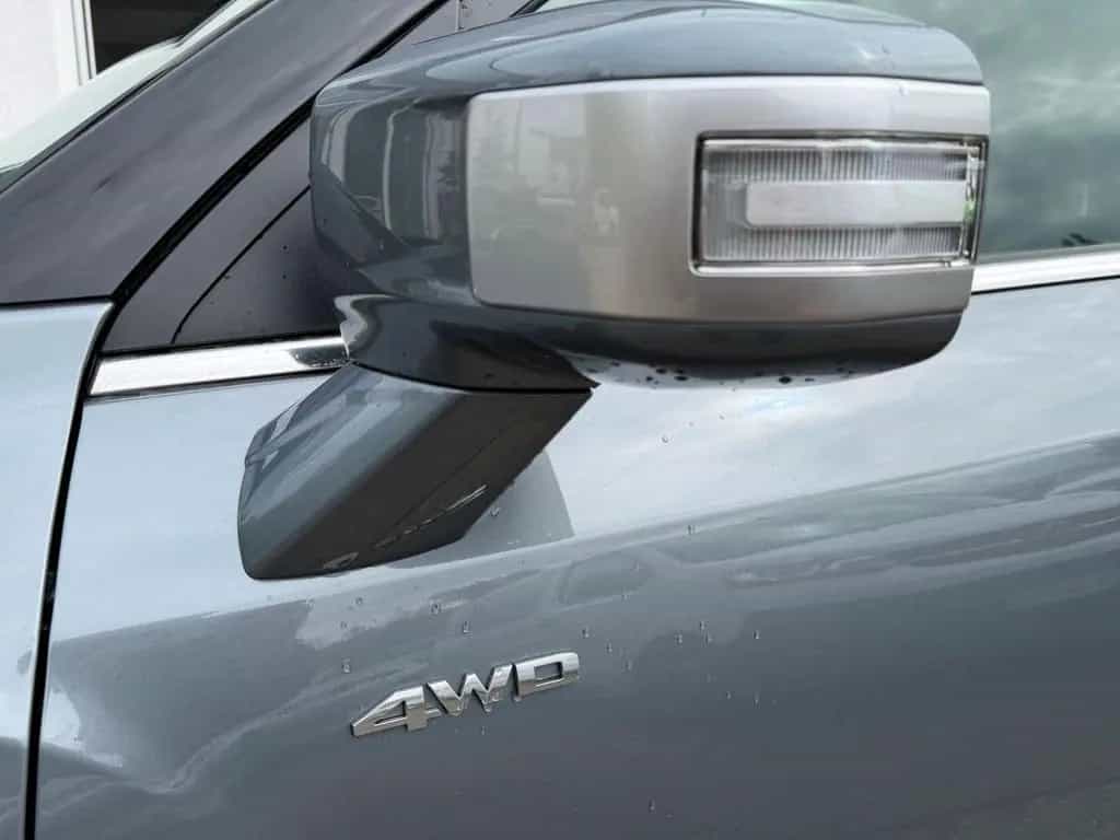 KGM Torres Premium 1.5 T-GDi 163 PS AWD Leder Nav 12/2024-photo-7