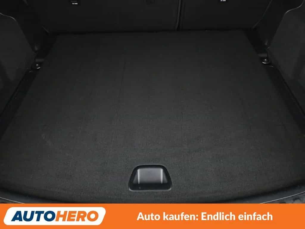 Land Rover D200 Mild-Hybrid SE R-Dynamic AWD Aut.*NAV*ACC* 09/2022-photo-17