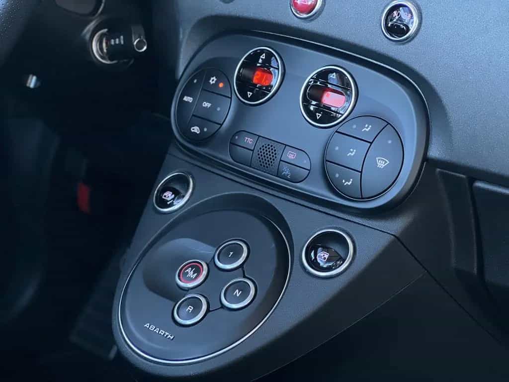 Abarth 595C esseesse BEATS XENON NAVI ALU 10/2020-photo-19