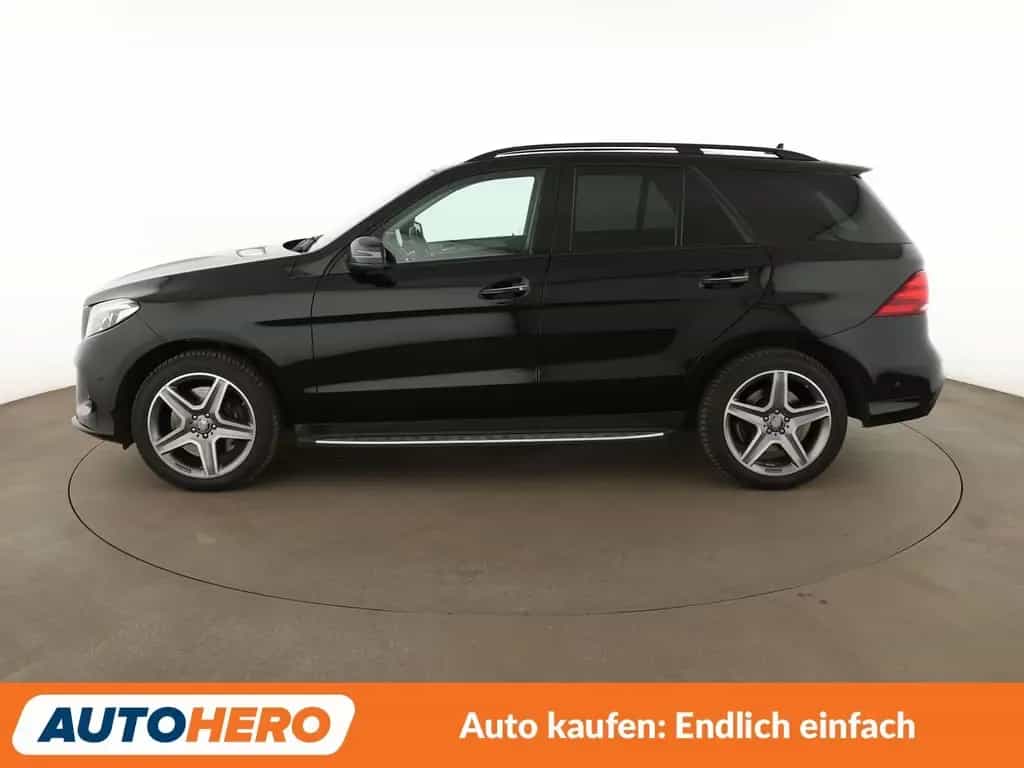 Mercedes-Benz GLE-Class 400 4Matic AMG Line Aut.*360CAM*ACC*PANO*LED 01/2016-photo-2