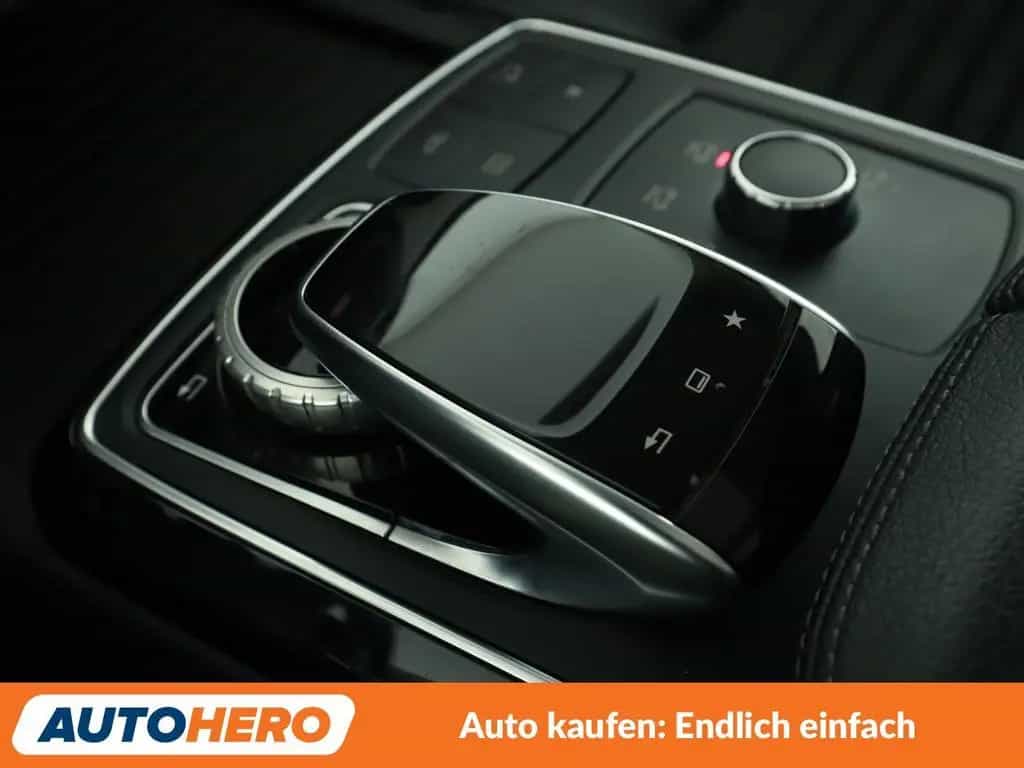 Mercedes-Benz GLE-Class 400 4Matic AMG Line Aut.*360CAM*ACC*PANO*LED 01/2016-photo-25
