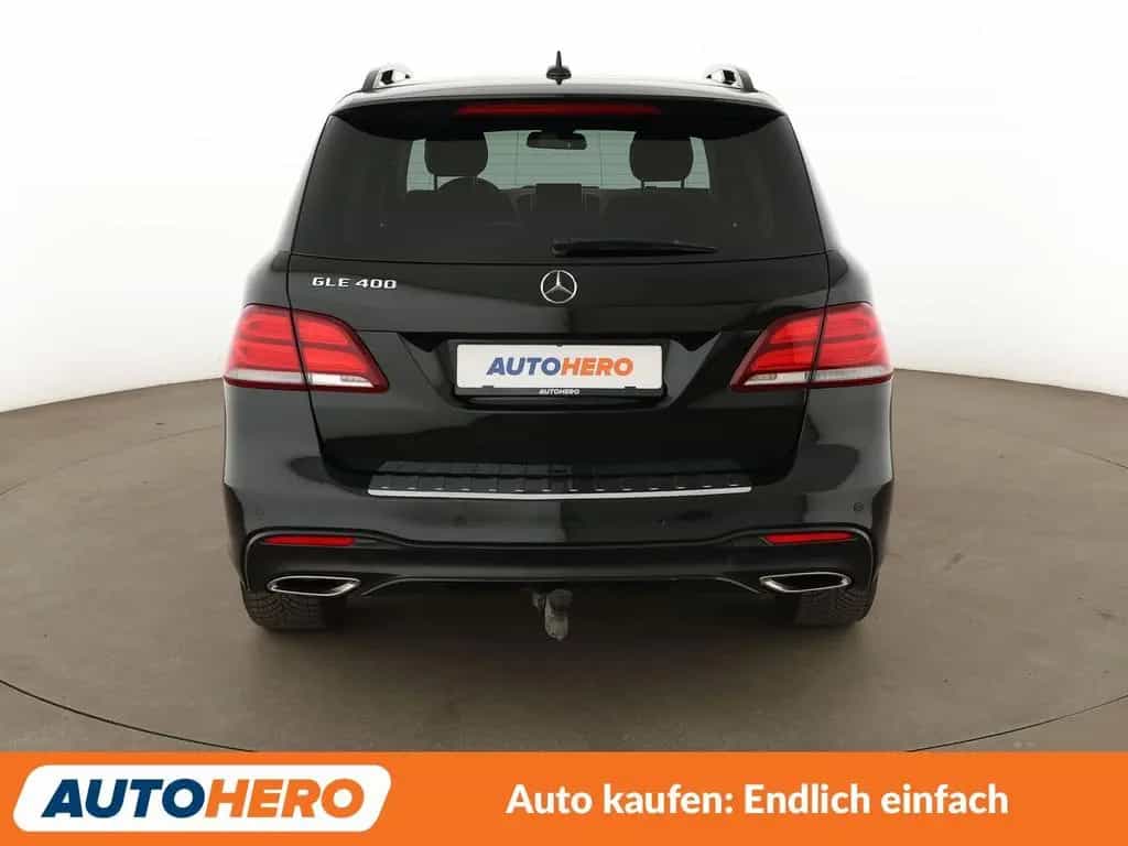 Mercedes-Benz GLE-Class 400 4Matic AMG Line Aut.*360CAM*ACC*PANO*LED 01/2016-photo-4