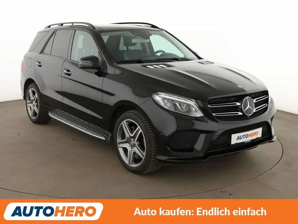 Mercedes-Benz GLE-Class 400 4Matic AMG Line Aut.*360CAM*ACC*PANO*LED 01/2016-photo-7