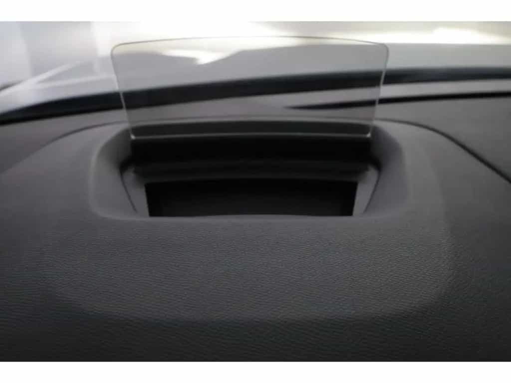 Citroën C4 1.2PureTech 130 Max LED+NAVI+PANO+KAMERA+SHZ 06/2024-photo-17