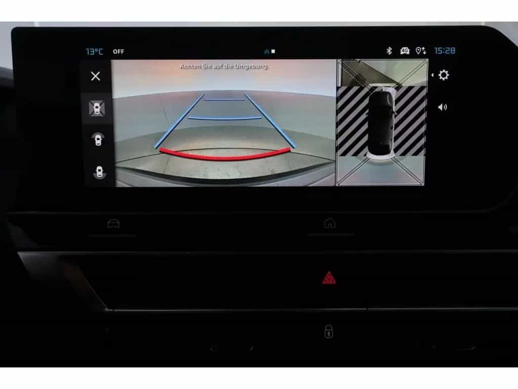 Citroën C4 1.2PureTech 130 Max LED+NAVI+PANO+KAMERA+SHZ 06/2024-photo-18