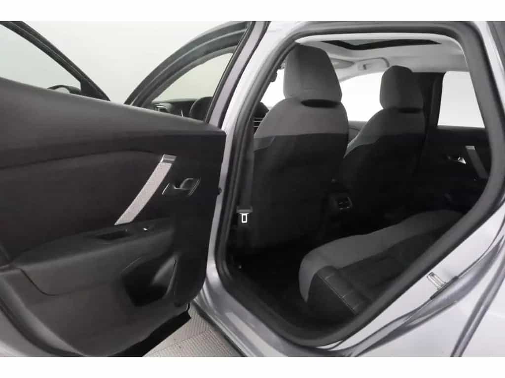 Citroën C4 1.2PureTech 130 Max LED+NAVI+PANO+KAMERA+SHZ 06/2024-photo-20