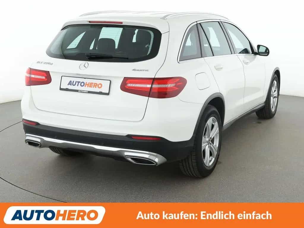Mercedes-Benz GLC-Class 220 4Matic Exclusive Aut.*LED*ACC*PDC*CAM* 07/2018-photo-5