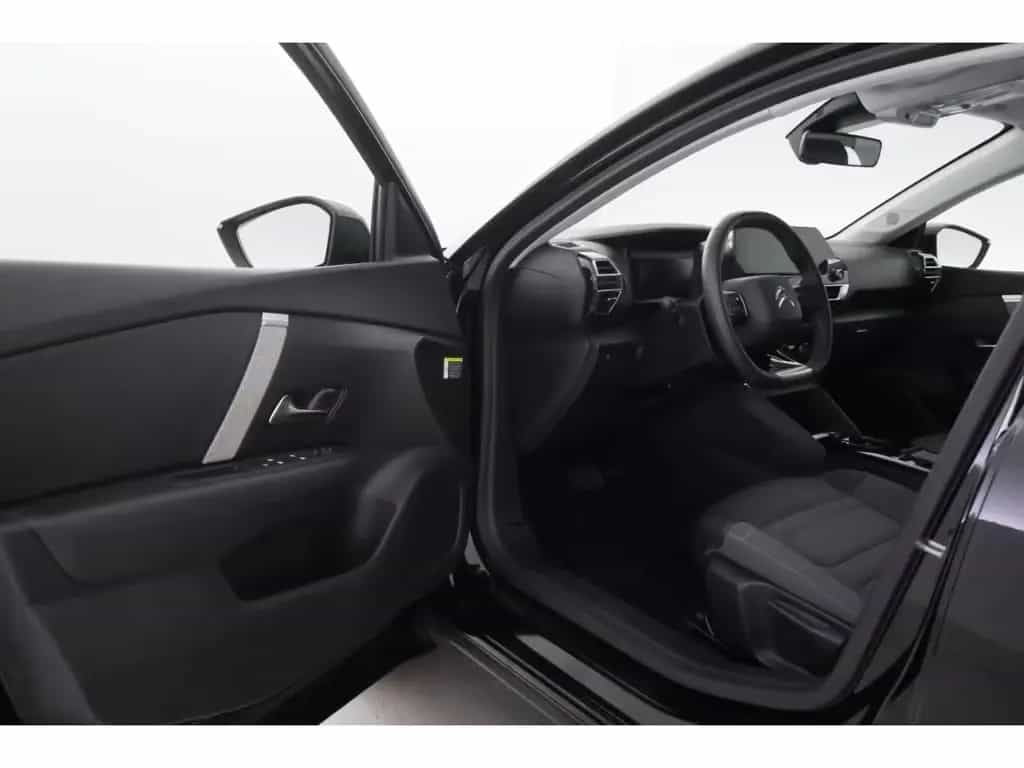 Citroën C4 1.2PureTech Aut.130 Feel Pack +LED+KAMERA+ 06/2023-photo-15