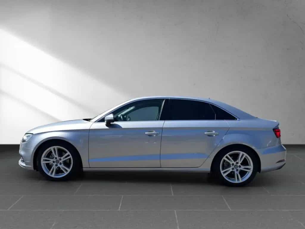 Audi A3 1.4 TFSI design *ALU*LED*NAV*PDCHI*SHZ* NAVI 10/2016-photo-9