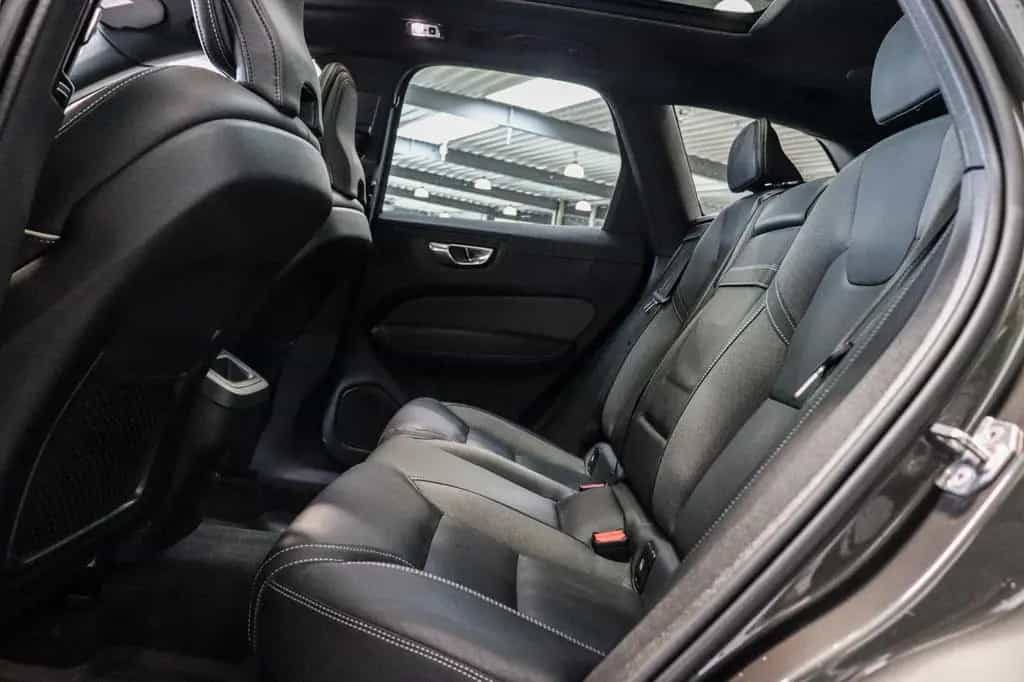 Volvo XC60 R Design AWD B4, AHK, H/K, MEMO, PANO, ACC 12/2020-photo-14
