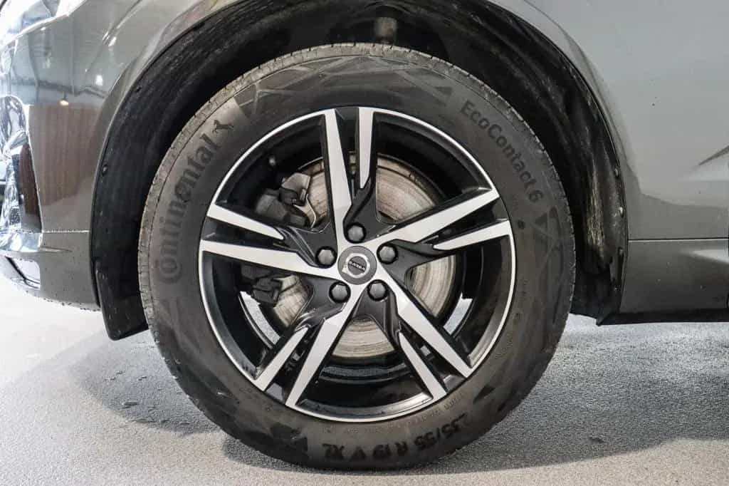 Volvo XC60 R Design AWD B4, AHK, H/K, MEMO, PANO, ACC 12/2020-photo-2