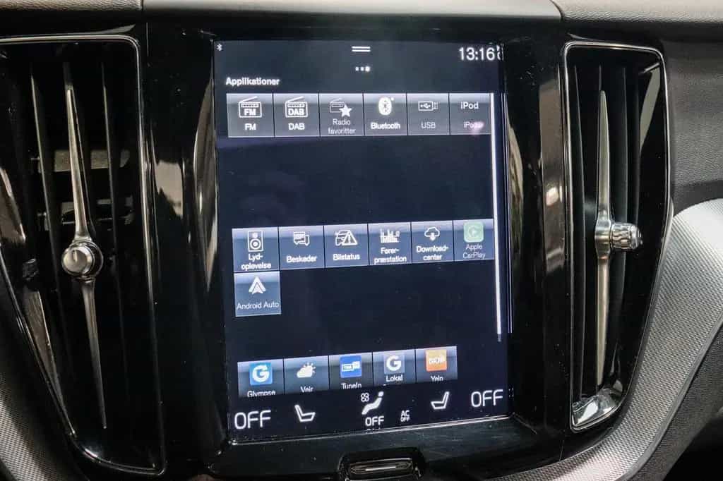 Volvo XC60 R Design AWD B4, AHK, H/K, MEMO, PANO, ACC 12/2020-photo-25