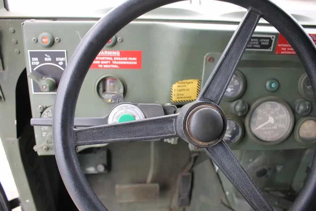 Hummer H1 AM-General Hmmwv Oldtimer H-Zulassung 07/1990-photo-13