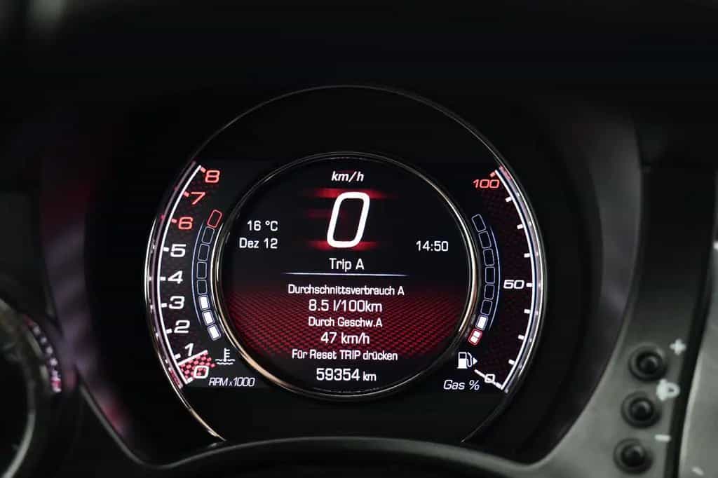 Abarth 595C 1.4 Turismo SPORT/CARBON/XEN/NAV+GARANTIE 12/2015-photo-28