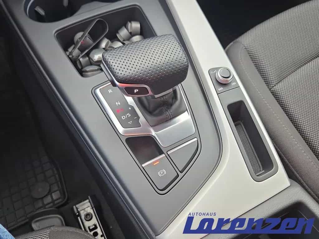 Audi A4 35 TDI Mild Hybrid 2.0 Avant A T Navi Soundsy 11/2020-photo-12