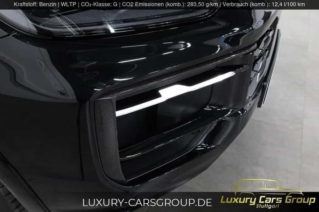 Porsche Cayenne Coupe GTS TurboGT-CarbonExterior-FullOpt 06/2025-photo-3