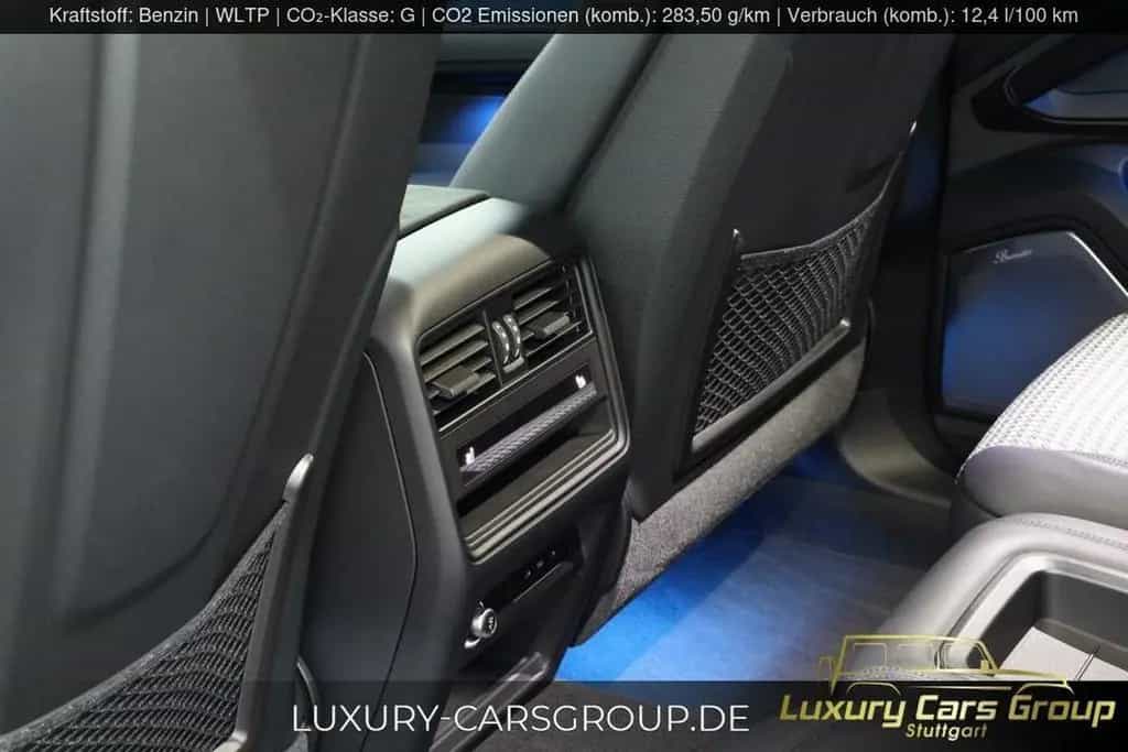 Porsche Cayenne Coupe GTS TurboGT-CarbonExterior-FullOpt 06/2025-photo-39