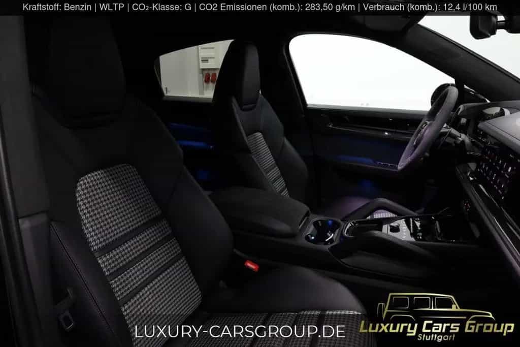 Porsche Cayenne Coupe GTS TurboGT-CarbonExterior-FullOpt 06/2025-photo-45