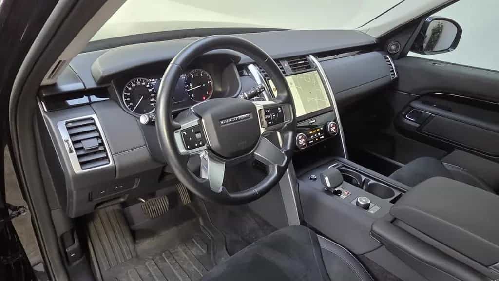 Land Rover Discovery 5 S D250 AWD 3.0TDI Standheizung 360° 09/2022-photo-7