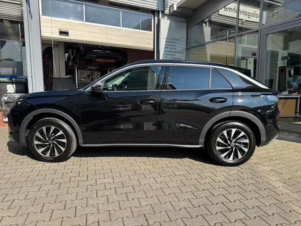 Volkswagen T-Roc 1.5 eTSI DSG Life -Neues Modell- 03/2026-photo-19