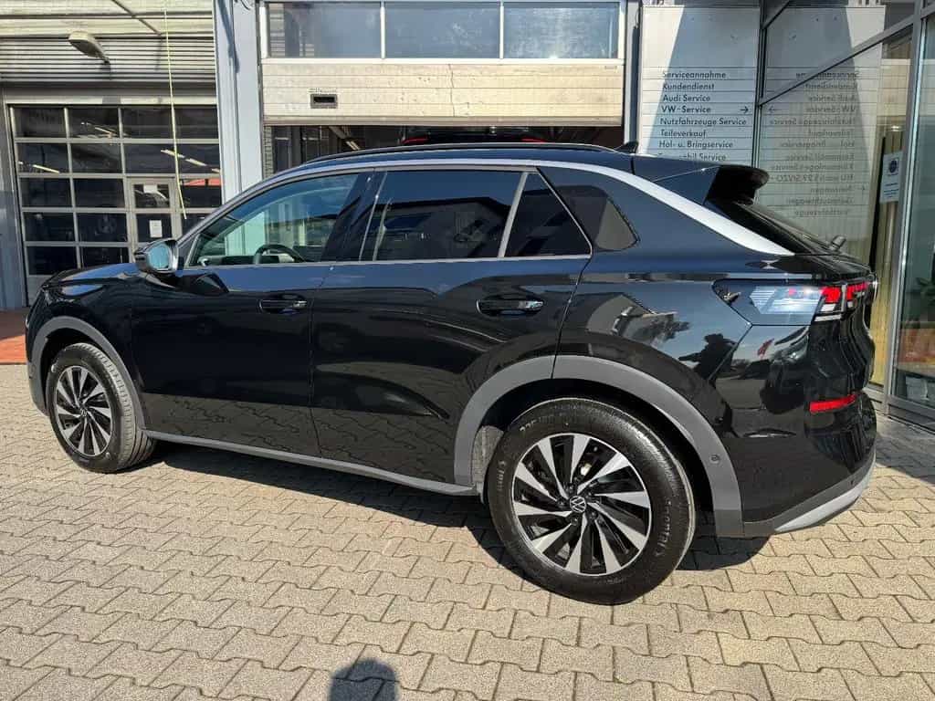 Volkswagen T-Roc 1.5 eTSI DSG Life -Neues Modell- 03/2026-photo-23