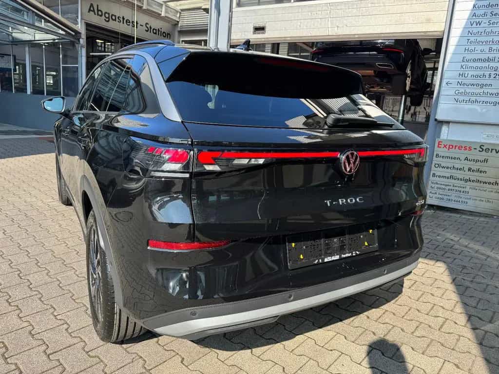 Volkswagen T-Roc 1.5 eTSI DSG Life -Neues Modell- 03/2026-photo-29