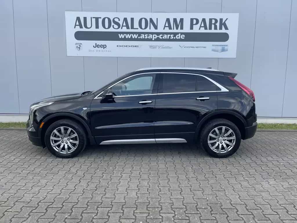 Cadillac XT4 Premium Luxury 350D 11/2022-photo-2