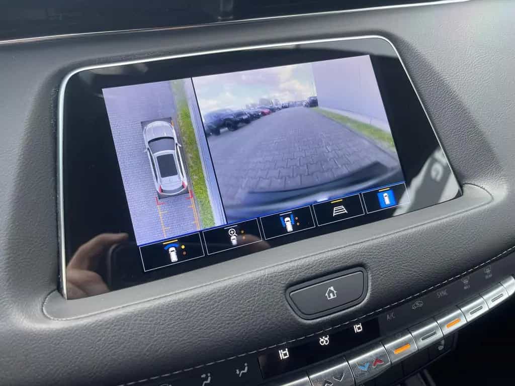 Cadillac XT4 Premium Luxury 350D 11/2022-photo-25