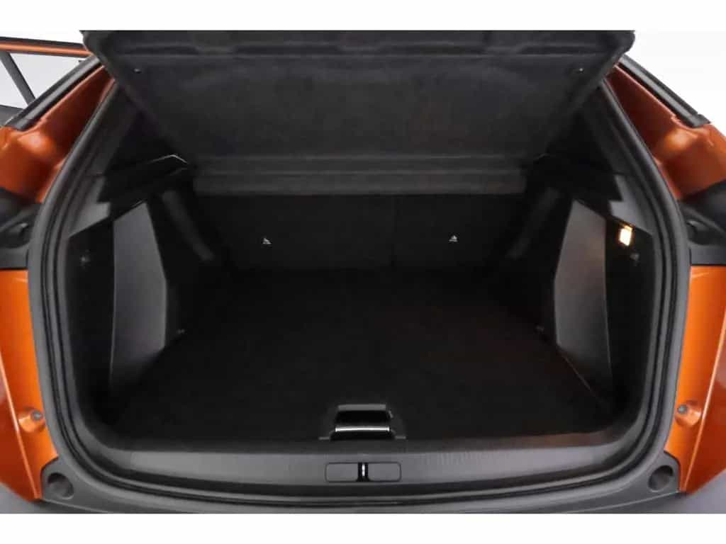 Peugeot 2008 1.5BHDi 110 GT-Line LED+NAVI+PANO+PDC 03/2021-photo-21