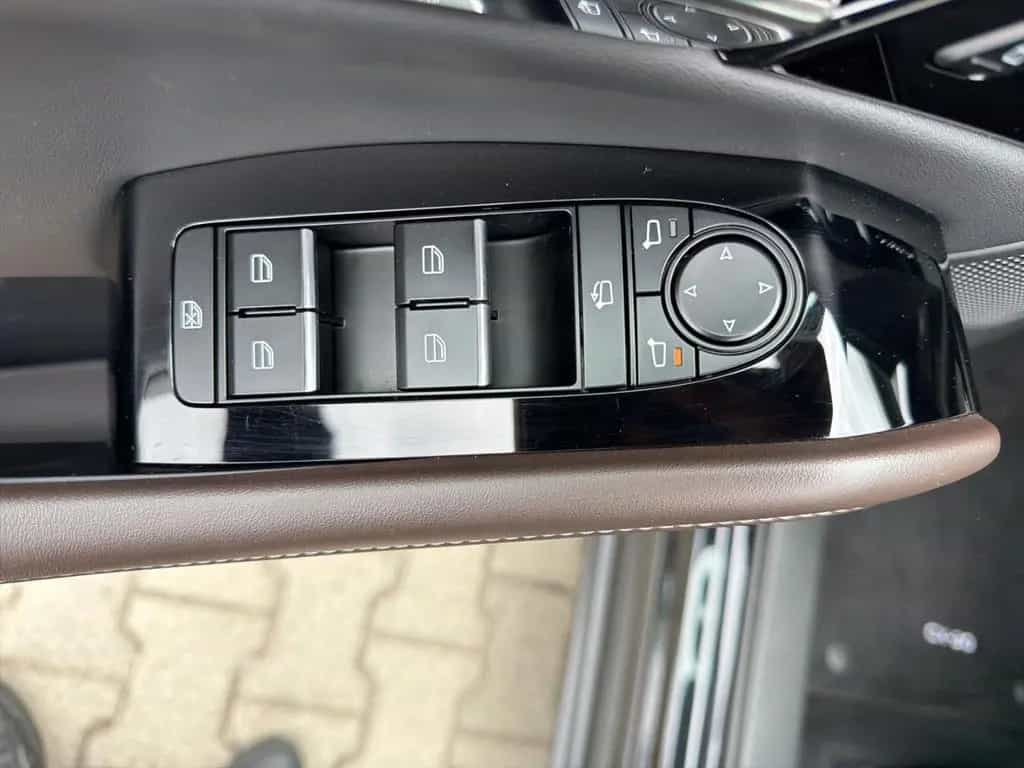 Mazda CX-30 Takumi SKY.-G 140 HUD Navi Leder Soundsyst 11/2024-photo-20