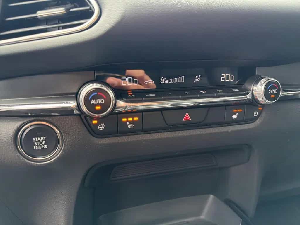 Mazda CX-30 Takumi SKY.-G 140 HUD Navi Leder Soundsyst 11/2024-photo-27