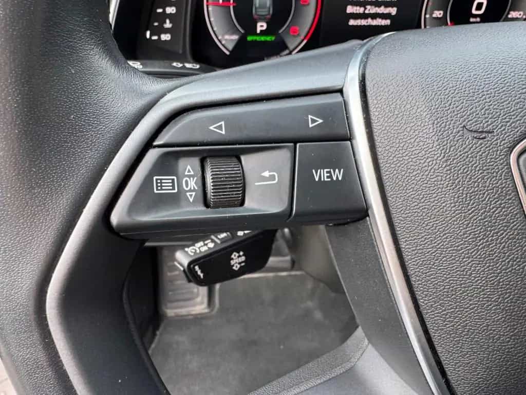 Audi A6 Avant 40 TDI quattro 03/2022-photo-12
