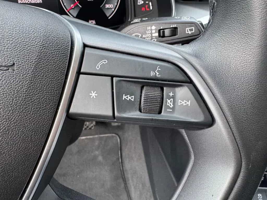 Audi A6 Avant 40 TDI quattro 03/2022-photo-13