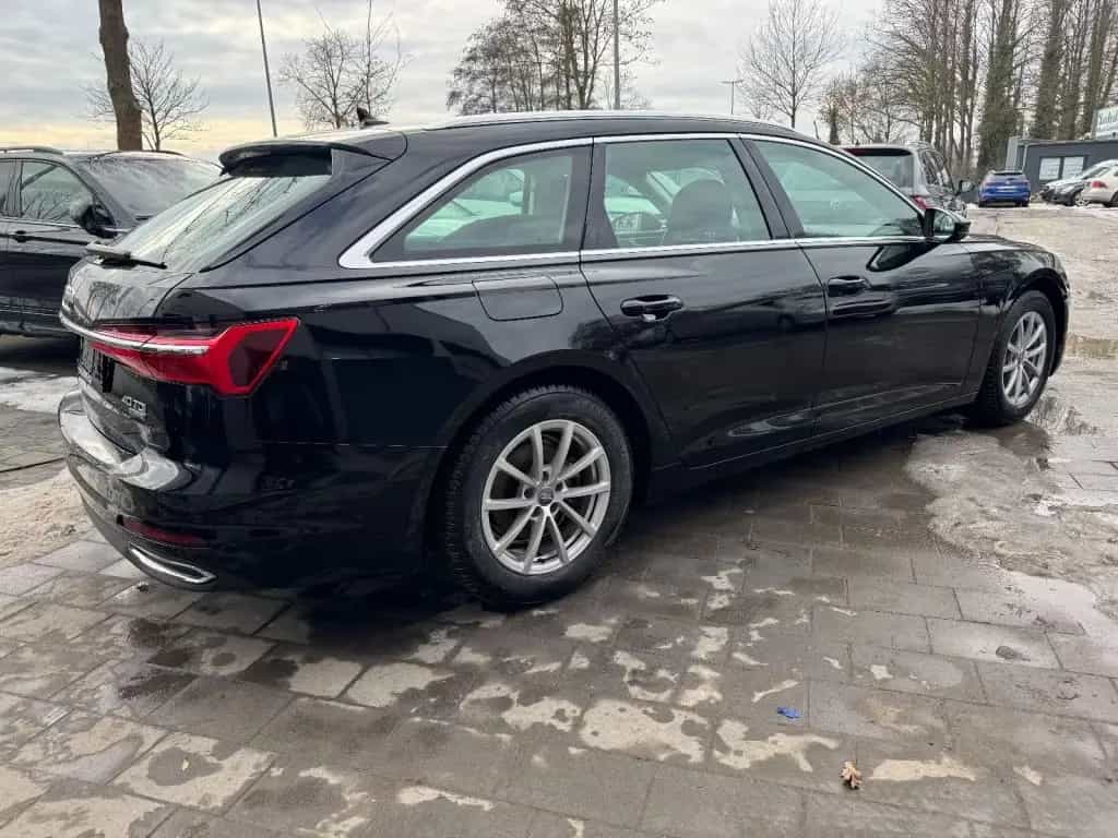 Audi A6 Avant 40 TDI quattro 03/2022-photo-4